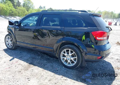 2015 Dodge Journey Sxt z USA, uszkodzony, nr VIN 3C4PDCBB8FT692264